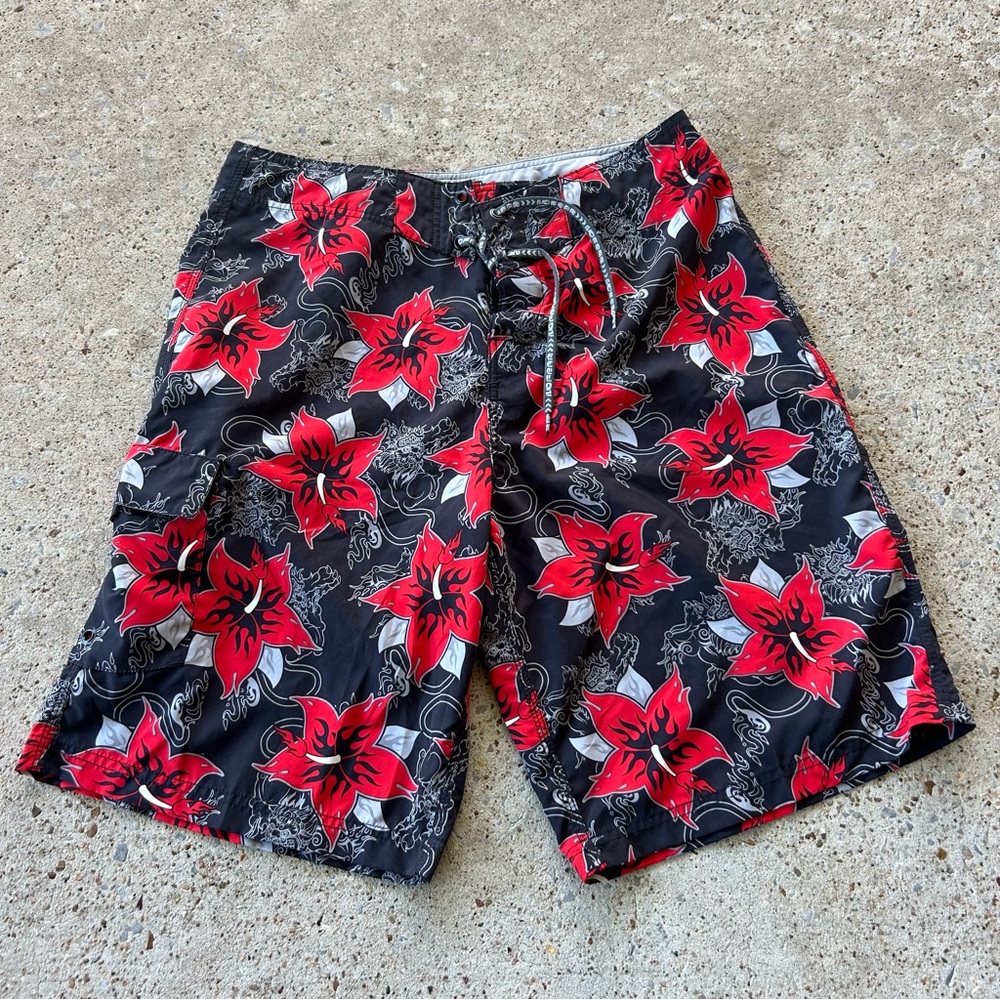 Y2K No Fear Swim Trunks Size 34 Flower Dragon Print Design